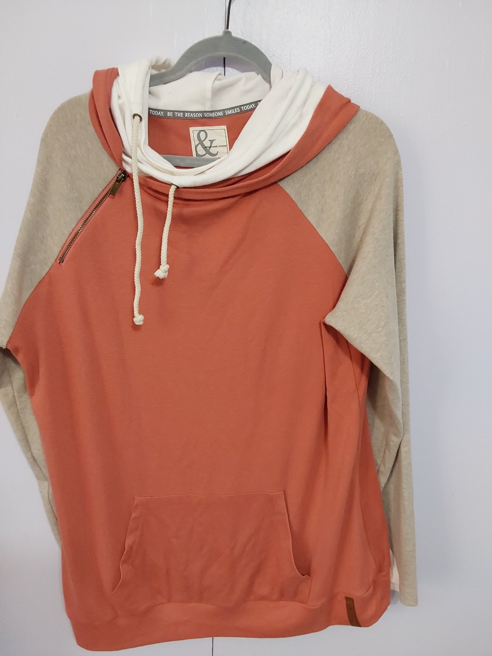 AMPERSAND AVE Rust Orange, Cream & Tan Colorblock Hooded Sweatshirt
